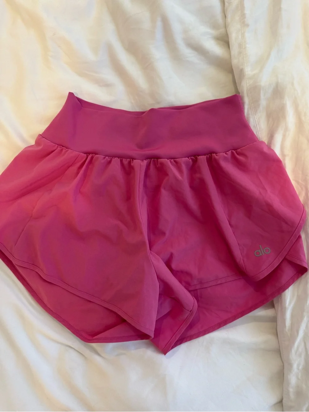 ALO Yoga Women's Hot Pink Athletic Shorts
